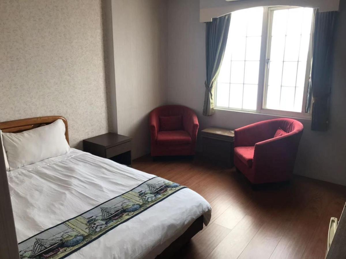 Red Roof B&B Kim Hồ Ngoại thất bức ảnh