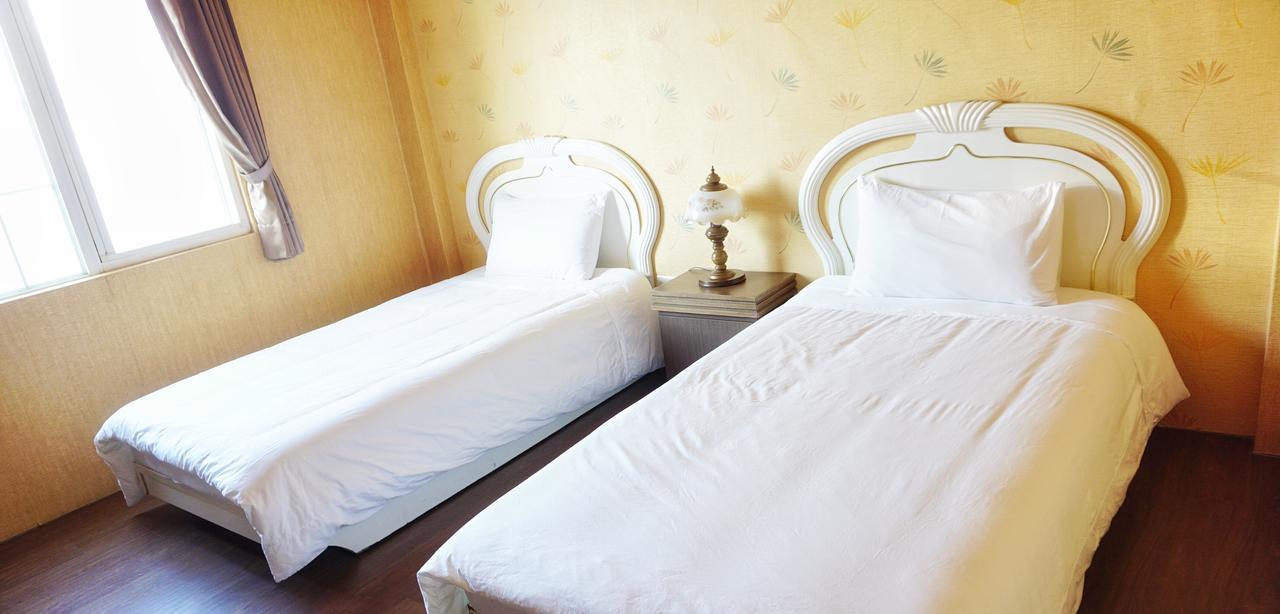 Red Roof B&B Kim Hồ Ngoại thất bức ảnh